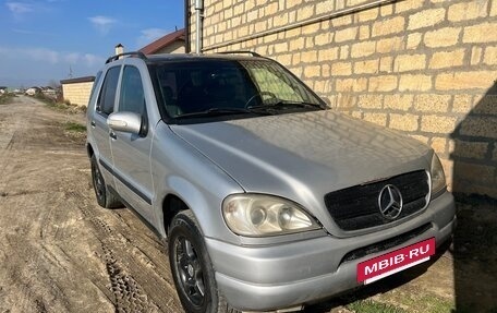 Mercedes-Benz M-Класс, 1998 год, 550 000 рублей, 3 фотография