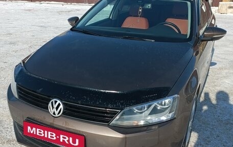 Volkswagen Jetta VI, 2013 год, 1 100 000 рублей, 6 фотография