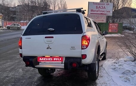 Mitsubishi L200 IV рестайлинг, 2012 год, 1 850 000 рублей, 8 фотография