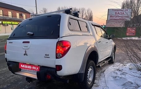 Mitsubishi L200 IV рестайлинг, 2012 год, 1 850 000 рублей, 7 фотография