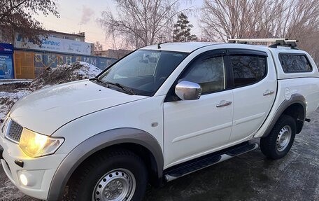 Mitsubishi L200 IV рестайлинг, 2012 год, 1 850 000 рублей, 10 фотография