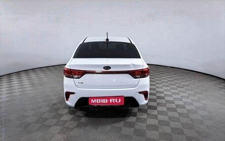 KIA Rio IV, 2018 год, 1 039 000 рублей, 7 фотография