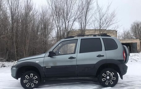 Chevrolet Niva I рестайлинг, 2012 год, 500 000 рублей, 3 фотография