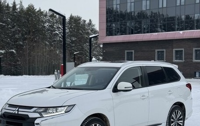 Mitsubishi Outlander III рестайлинг 3, 2022 год, 2 990 000 рублей, 1 фотография