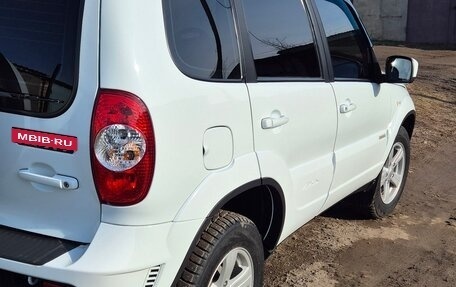 Chevrolet Niva I рестайлинг, 2016 год, 895 000 рублей, 3 фотография