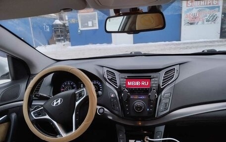 Hyundai i40 I рестайлинг, 2014 год, 1 000 000 рублей, 12 фотография