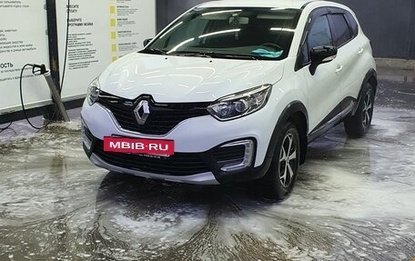 Renault Kaptur I рестайлинг, 2017 год, 1 100 000 рублей, 5 фотография