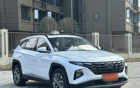 Hyundai Tucson, 2022 год, 2 050 000 рублей, 3 фотография