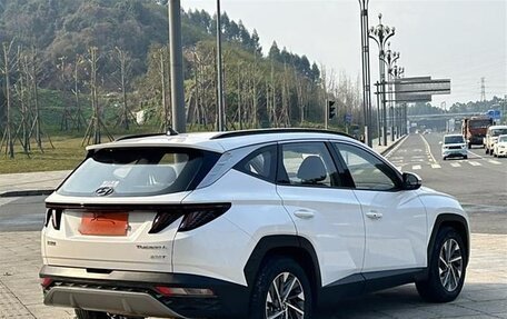 Hyundai Tucson, 2022 год, 2 050 000 рублей, 6 фотография