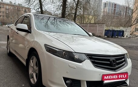 Honda Accord VIII рестайлинг, 2008 год, 1 000 000 рублей, 2 фотография