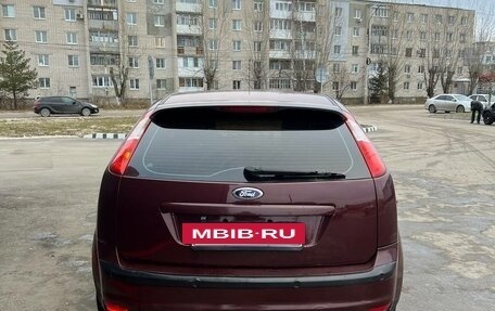 Ford Focus II рестайлинг, 2005 год, 440 000 рублей, 3 фотография