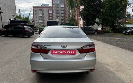 Toyota Camry, 2017 год, 2 550 000 рублей, 3 фотография