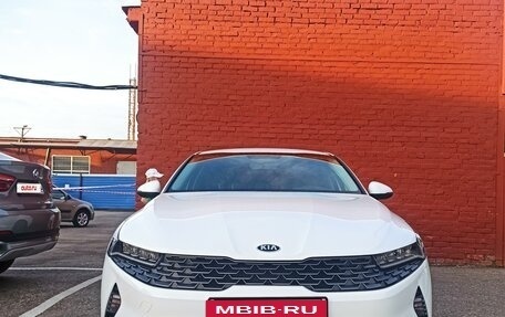 KIA K5, 2020 год, 2 029 500 рублей, 8 фотография