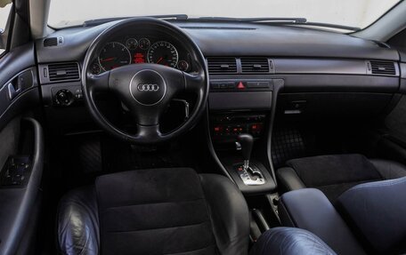 Audi A6, 2004 год, 1 389 000 рублей, 6 фотография