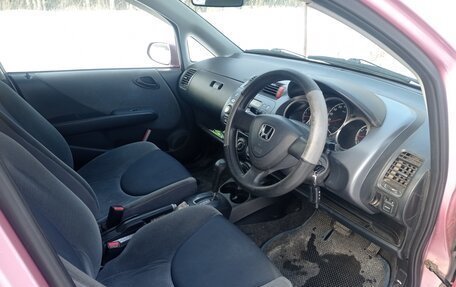 Honda Fit III, 2001 год, 450 000 рублей, 6 фотография