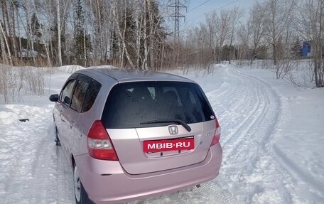 Honda Fit III, 2001 год, 450 000 рублей, 9 фотография