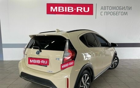 Toyota Aqua I, 2017 год, 1 090 000 рублей, 7 фотография