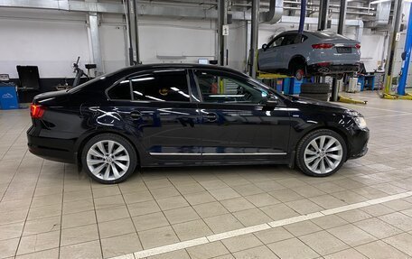 Volkswagen Jetta VI, 2017 год, 1 500 000 рублей, 8 фотография