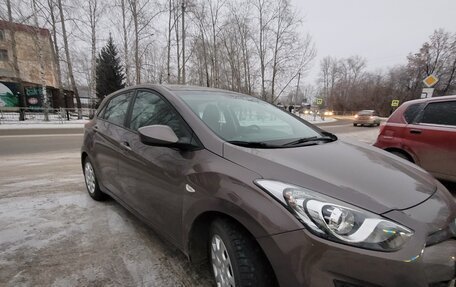 Hyundai i30 II рестайлинг, 2013 год, 980 000 рублей, 2 фотография