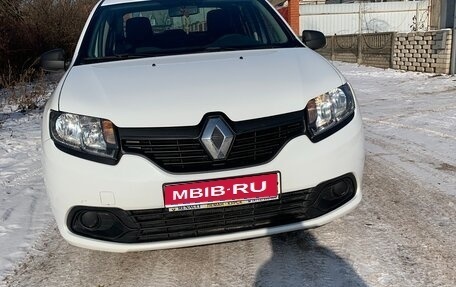 Renault Logan II, 2017 год, 760 000 рублей, 1 фотография