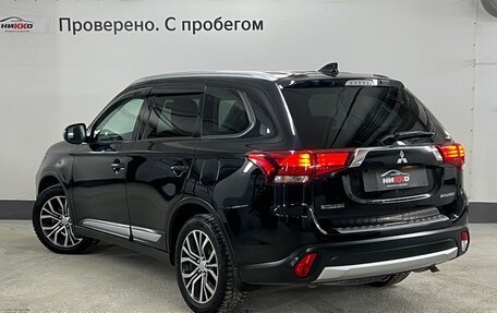 Mitsubishi Outlander III рестайлинг 3, 2018 год, 1 897 000 рублей, 5 фотография