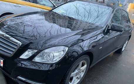 Mercedes-Benz E-Класс, 2010 год, 1 550 000 рублей, 4 фотография