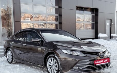 Toyota Camry, 2020 год, 3 800 000 рублей, 3 фотография