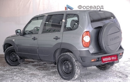 Chevrolet Niva I рестайлинг, 2018 год, 750 000 рублей, 4 фотография