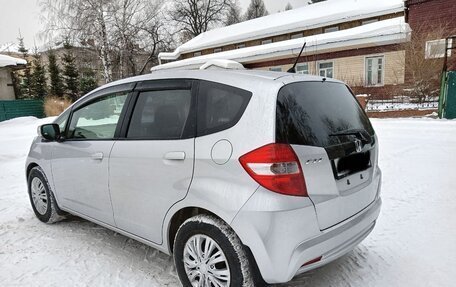 Honda Fit III, 2011 год, 970 000 рублей, 11 фотография