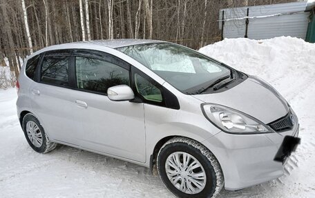 Honda Fit III, 2011 год, 970 000 рублей, 18 фотография