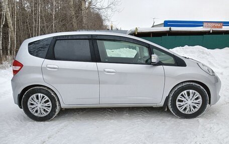 Honda Fit III, 2011 год, 970 000 рублей, 14 фотография