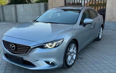 Mazda 6, 2017 год, 1 890 000 рублей, 2 фотография