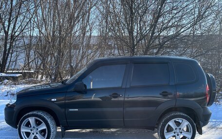 Chevrolet Niva I рестайлинг, 2012 год, 710 000 рублей, 3 фотография