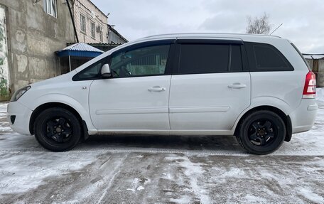 Opel Zafira B, 2014 год, 970 000 рублей, 2 фотография