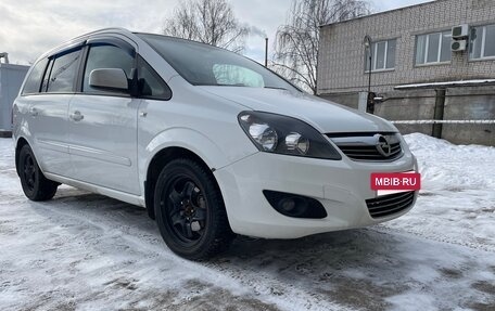 Opel Zafira B, 2014 год, 970 000 рублей, 7 фотография