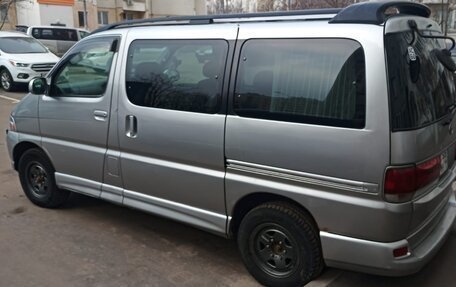 Toyota HiAce H100, 1997 год, 788 000 рублей, 4 фотография