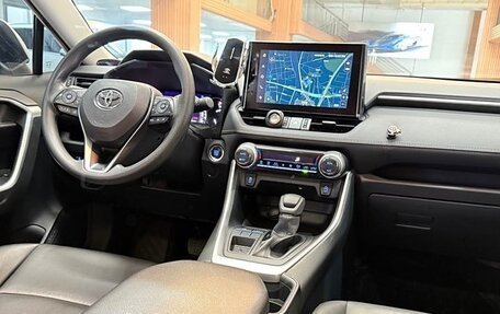 Toyota RAV4, 2021 год, 3 128 000 рублей, 11 фотография