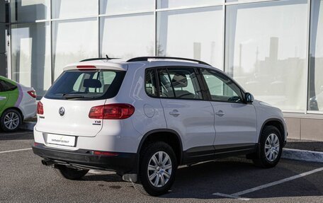 Volkswagen Tiguan I, 2011 год, 1 196 900 рублей, 2 фотография