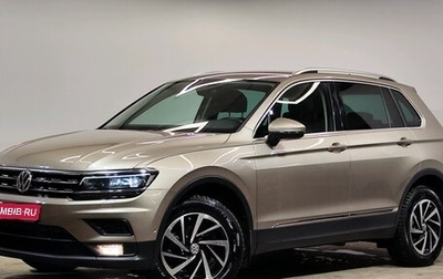 Volkswagen Tiguan II, 2018 год, 2 650 000 рублей, 1 фотография