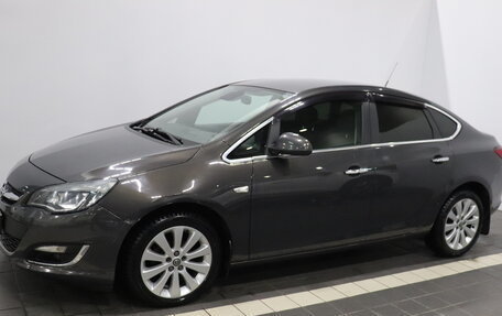 Opel Astra J, 2012 год, 829 000 рублей, 3 фотография