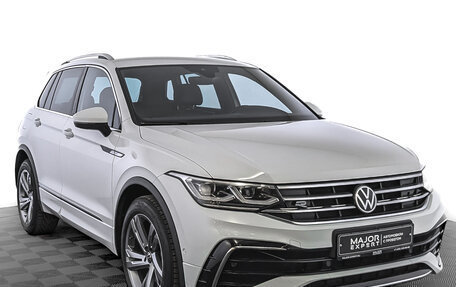 Volkswagen Tiguan II, 2021 год, 3 870 000 рублей, 3 фотография