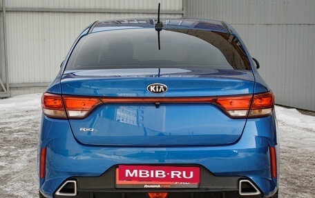 KIA Rio IV, 2021 год, 1 750 000 рублей, 6 фотография