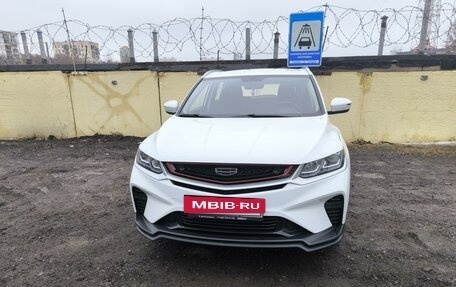 Geely Coolray I, 2022 год, 1 650 000 рублей, 2 фотография