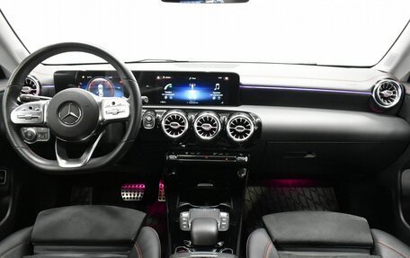 Mercedes-Benz CLA, 2020 год, 3 480 000 рублей, 14 фотография