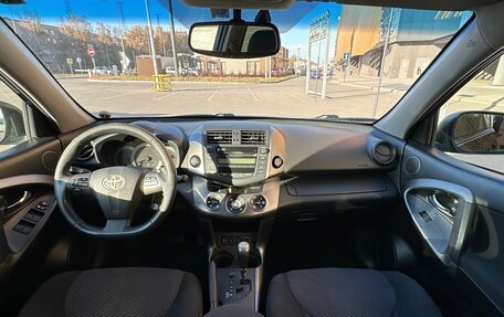 Toyota RAV4, 2011 год, 1 590 000 рублей, 10 фотография