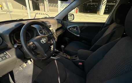 Toyota RAV4, 2011 год, 1 590 000 рублей, 12 фотография