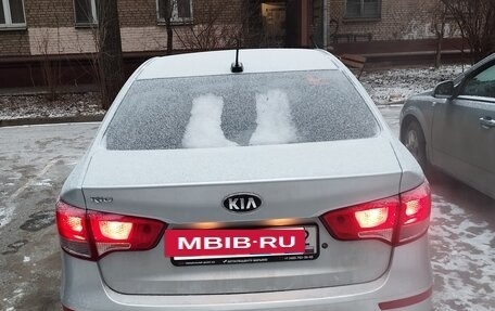 KIA Rio III рестайлинг, 2016 год, 900 000 рублей, 3 фотография