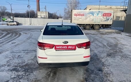 KIA Rio III рестайлинг, 2015 год, 1 047 000 рублей, 5 фотография