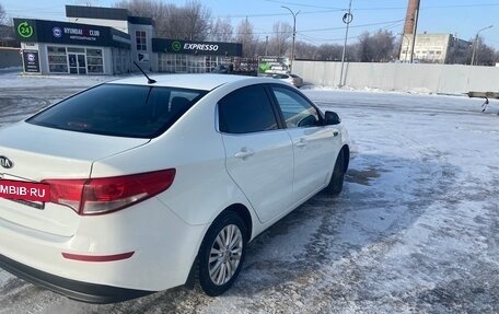 KIA Rio III рестайлинг, 2015 год, 1 047 000 рублей, 6 фотография