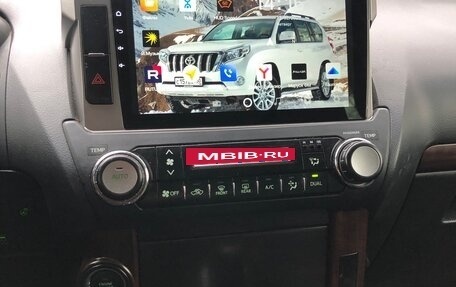 Toyota Land Cruiser Prado 150 рестайлинг 2, 2014 год, 4 450 000 рублей, 21 фотография